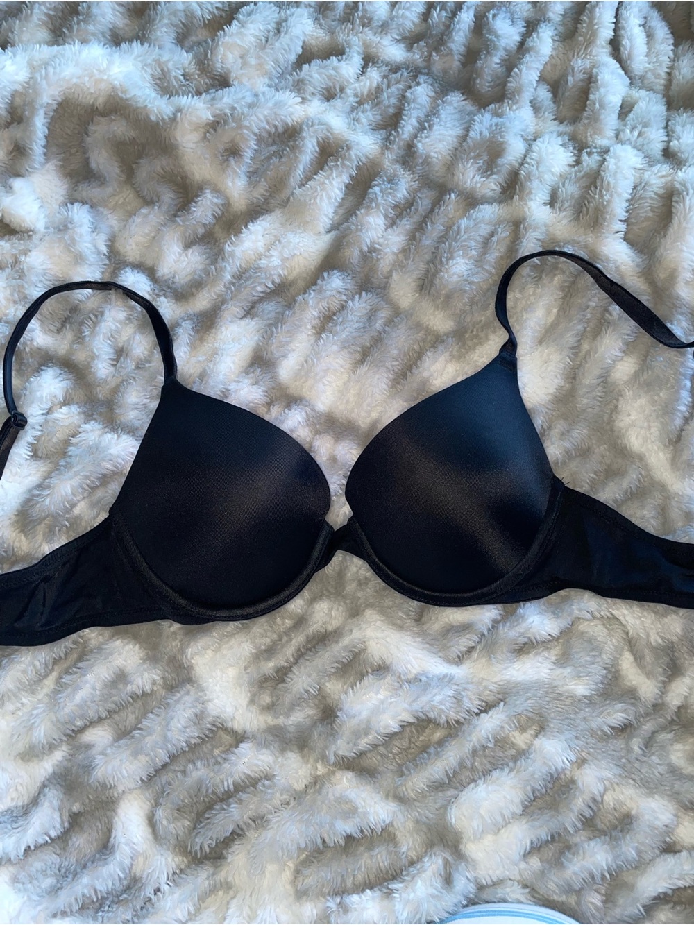Victoria’s Secret PINK Wear Everywhere Push-Up Bra, SIZE : 32B